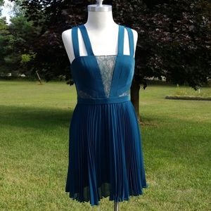 BCBG Maxazria Dress Size 8